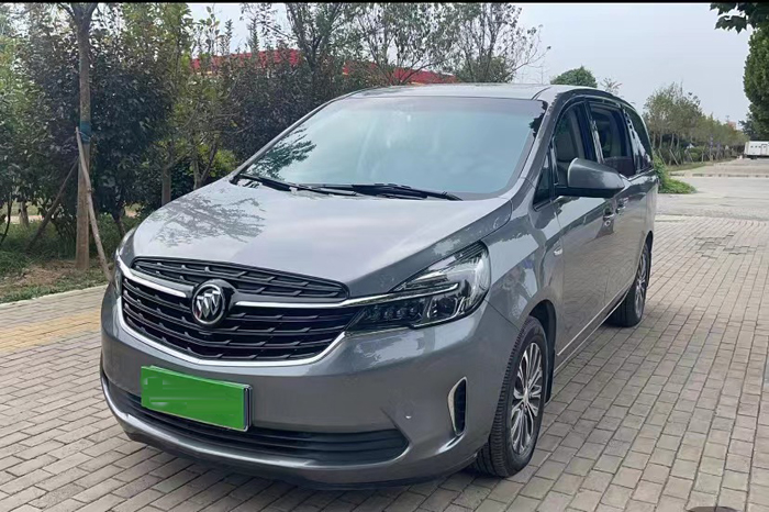別克商務車
